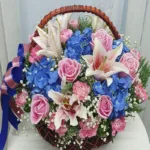 กระเช้าดอกไม้สีฟ้าเข้ม