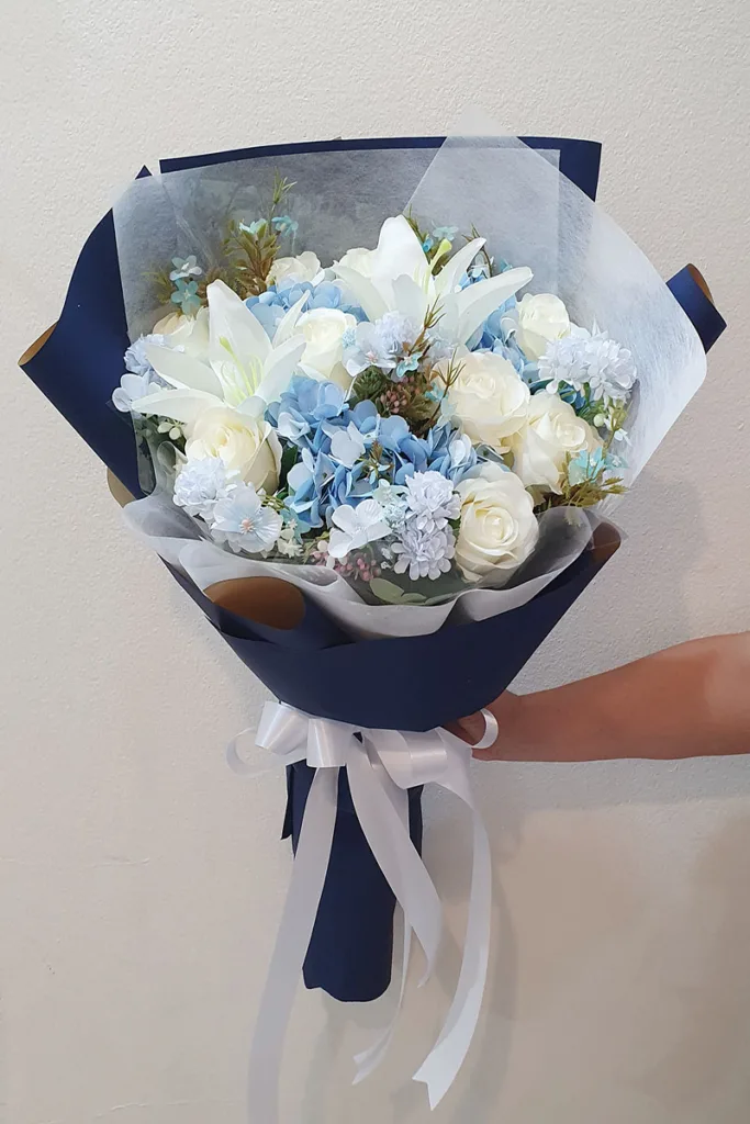 ช่อดอกไม้ประดิษฐ์