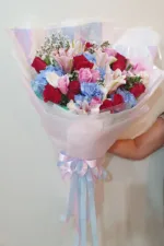 ช่อดอกไม้หลากสี