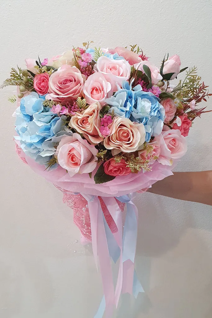 ช่อดอกไม้ประดิษฐ์