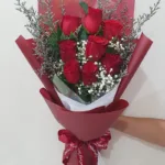 ช่อดอกกุหลาบแดง8ดอก