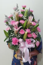 แจกันดอกไม้สดทรงสูง