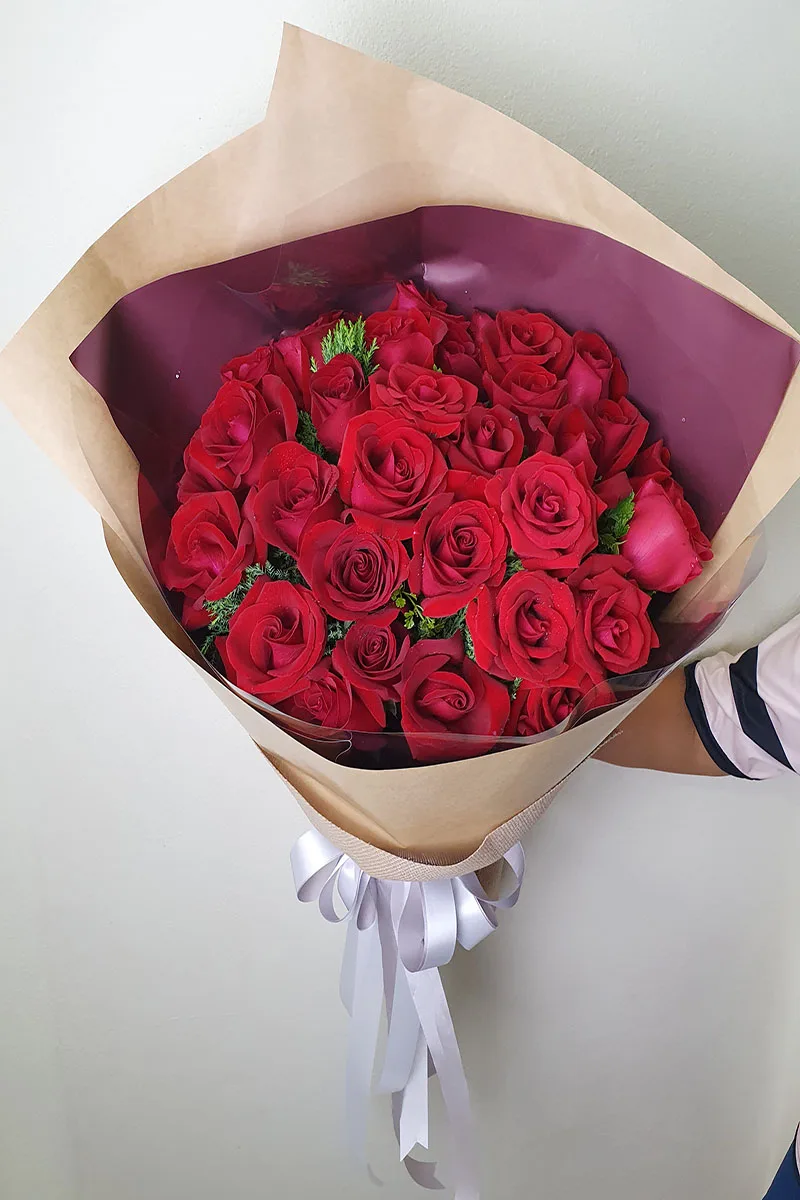 ช่อดอกกุหลาบแดง30ดอก ช่อดอกกุหลาบแดง30ดอก