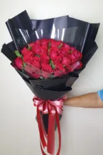 ช่อดอกกุหลาบแดง30ดอก