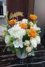 แจกันดอกไม้ประดิษฐ์ใบเล็ก