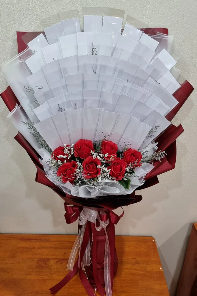 ช่อดอกไม้ประดิษฐ์ซองเปล่า