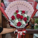 ช่อเรียงแบงค์ในช่อดอกกุหลาบ