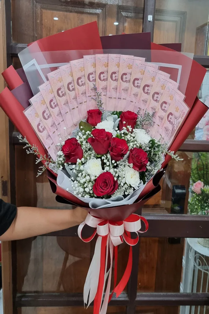 ช่อเรียงแบงค์ในช่อดอกกุหลาบ