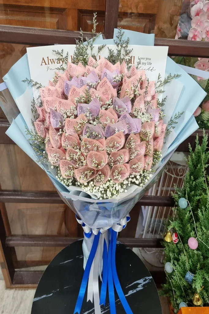 ช่อแบงค์ม้วนทำดอก50ดอก