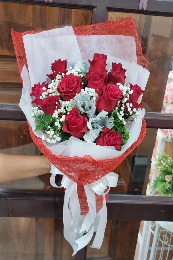 ช่อดอกกุหลาบแดง11ดอก