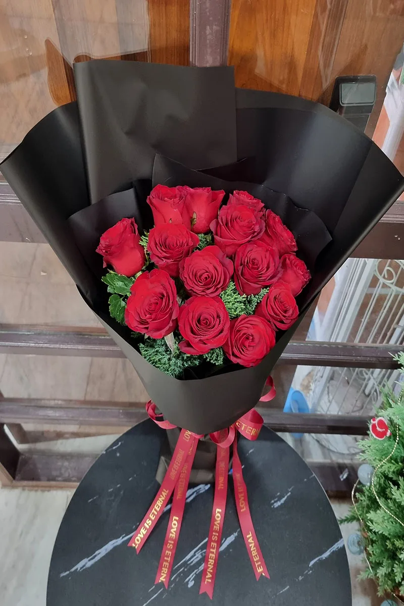 ช่อดอกกุหลาบแดง14ดอก