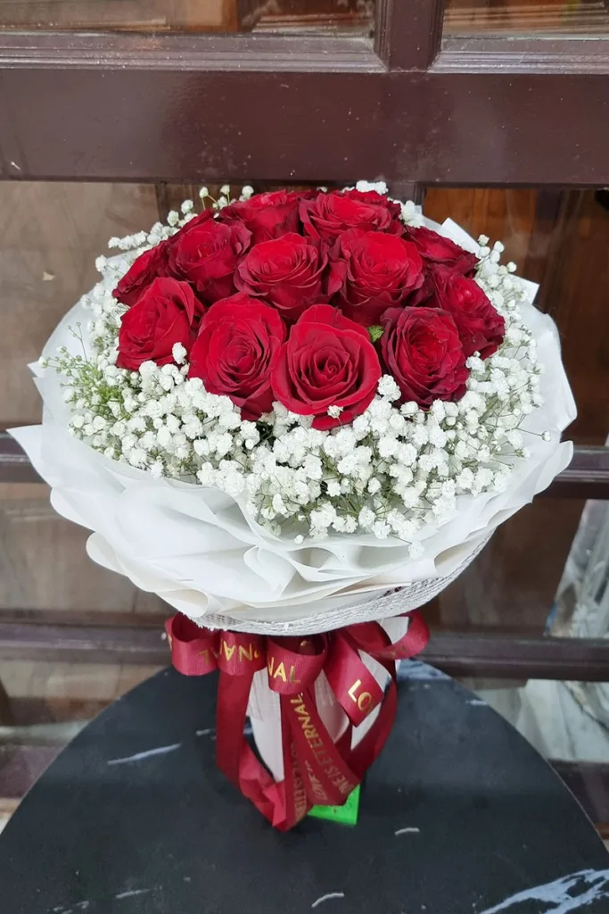 ช่อดอกกุหลาบแดง14ดอก