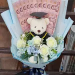 ช่อดอกไม้ประดิษฐ์รับปริญญา