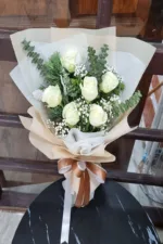 ช่อดอกกุหลาบขาว6ดอก