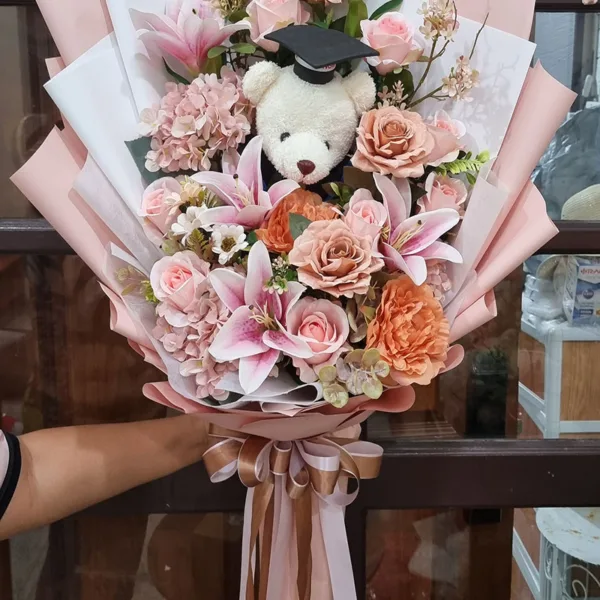 ช่อดอกไม้ประดิษฐ์รับปริญญา