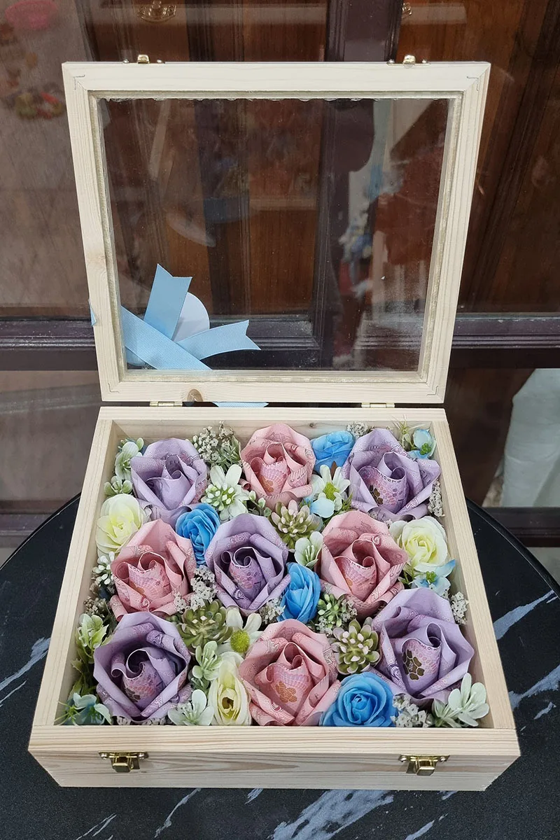 กล่องดอกไม้แบงค์ กล่องแบงค์พับ