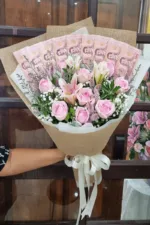 ช่อดอกไม้สดเรียงแบงค์