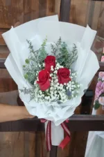 ช่อดอกกุหลาบแดง-LR1002 - Image 3