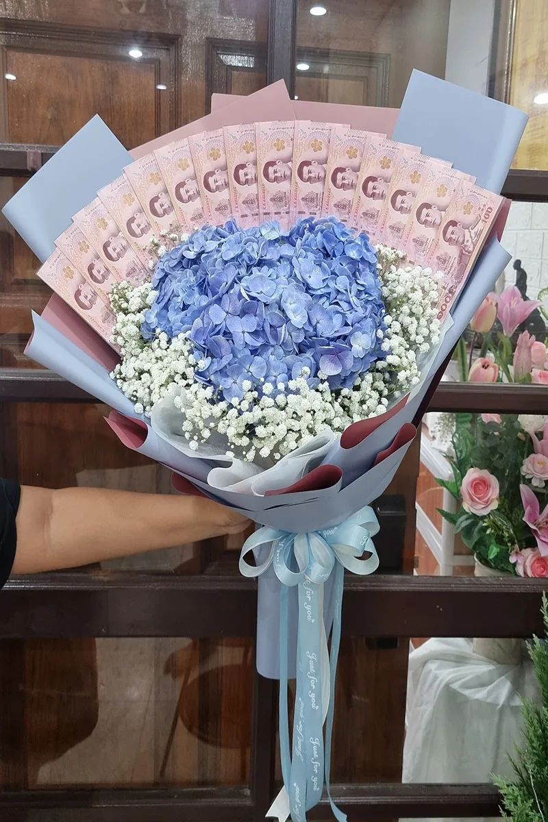 ช่อดอกไม้เรียงแบงค์