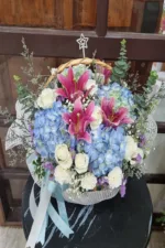 กระเช้าดอกไม้สีฟ้า ดอกไฮเดรนเยีย