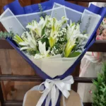 ช่อดอกลิลลี่ขาว