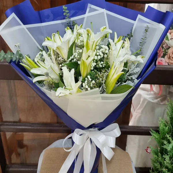 ช่อดอกลิลลี่ขาว