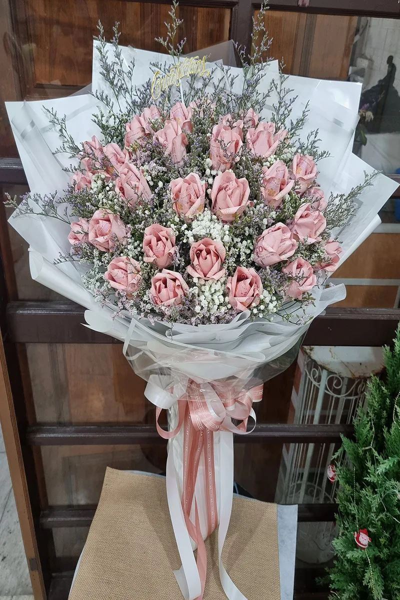 ช่อแบงค์ร้อยพับดอกกุหลาบ