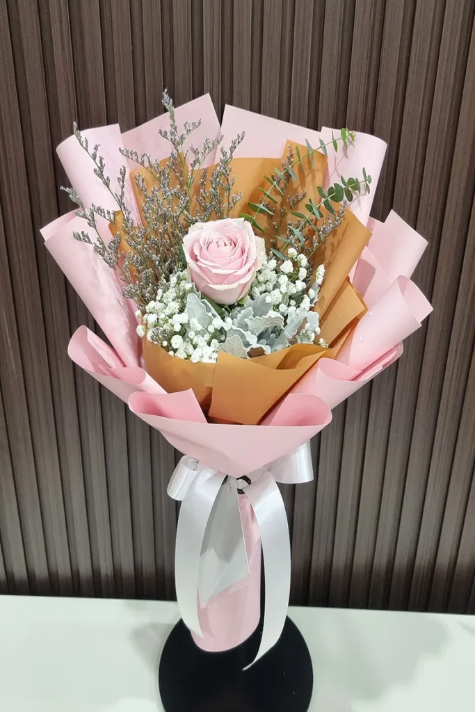 ช่อดอกกุหลาบสีชมพู1ดอก