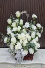 กระเช้าดอกไม้สดสีขาว-WB1003 - Image 3