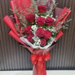 ช่อดอกกุหลาบสีแดง9ดอก