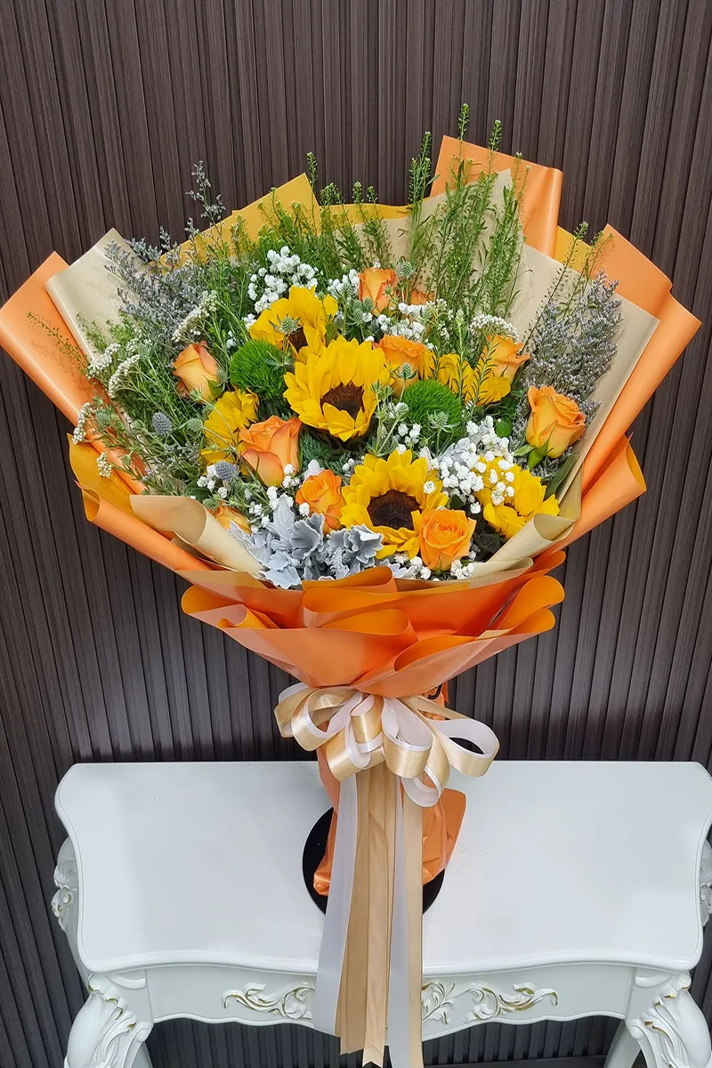 ช่อดอกไม้สดดอกทานตะวัน ช่อดอกทานตะวัน