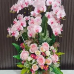 แจกันดอกกล้วยไม้ปลอม