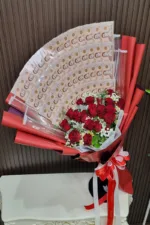 ช่อดอกกุหลาบใส่เรียงแบงค์พัน