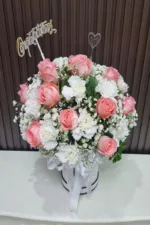 แจกันดอกไม้สสีหวาน