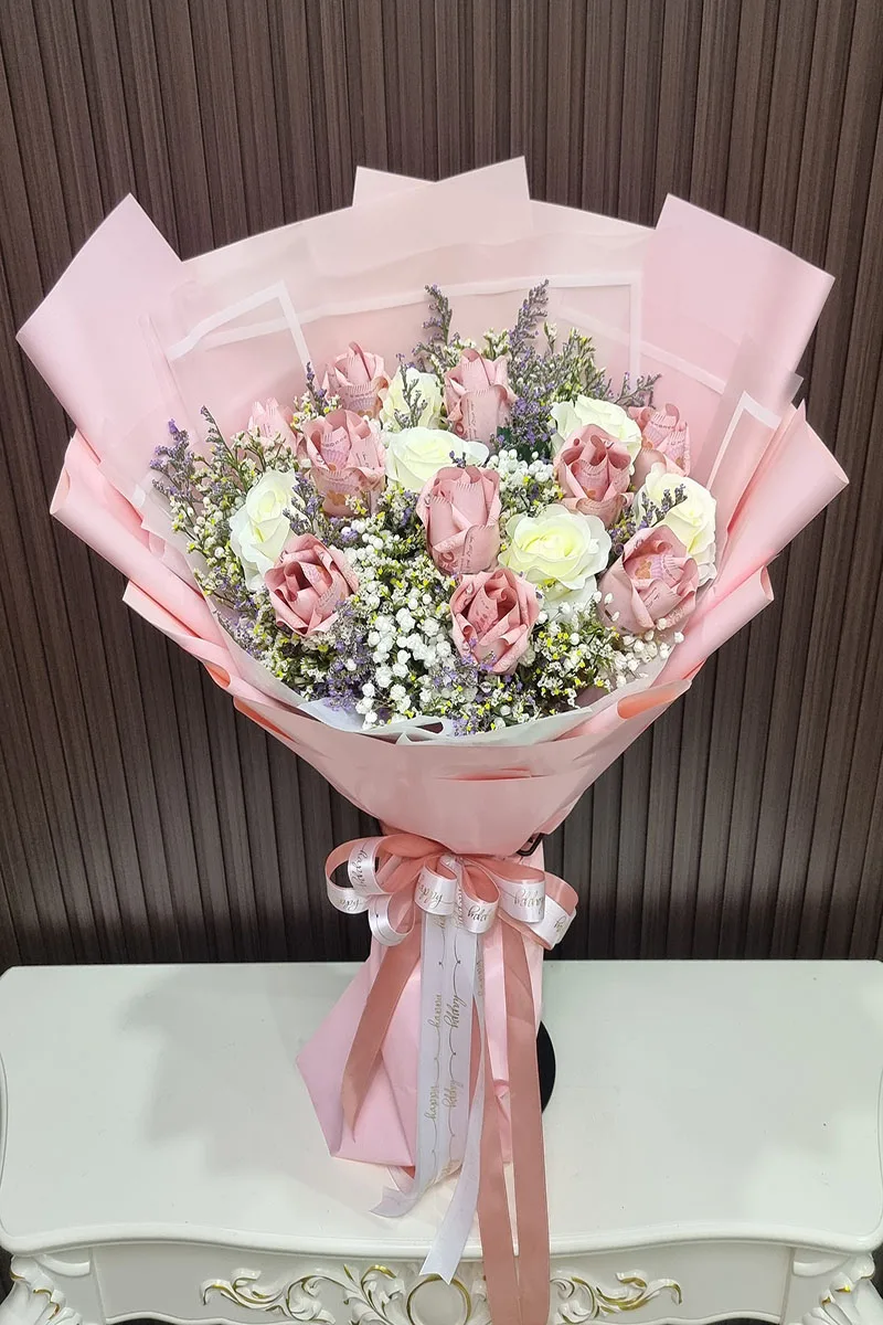 ช่อแบงค์ร้อยพับช่อดอกกุหลาบ ช่อแบงค์พับช่อเงินรับปริญญา