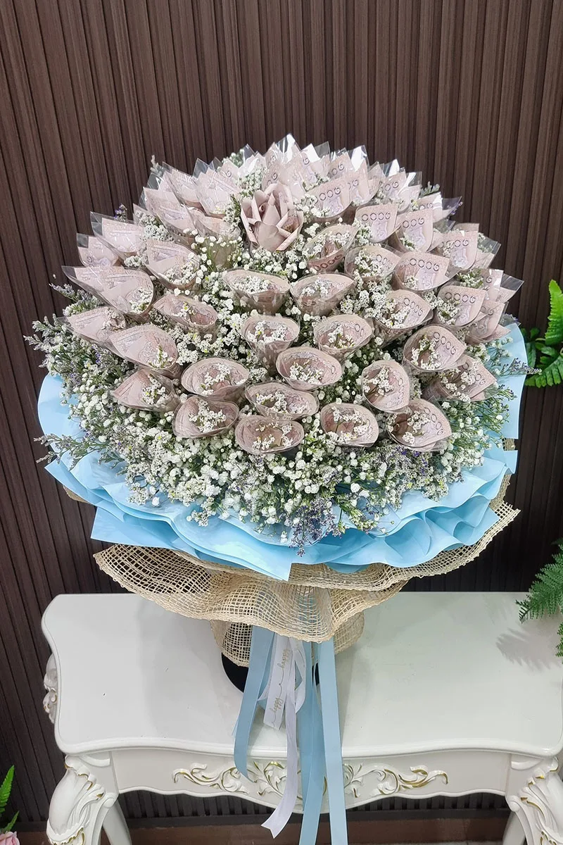 ช่อแบงค์พันม้วนทำดอก80ใบ