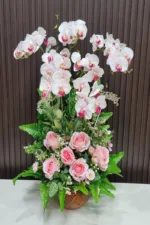 แจกันดอกกล้วยไม้ประดิษฐ์