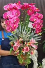 แจกันดอกกล้วยไม้ประดิษฐ์