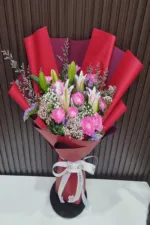 ช่อดอกไม้สีชมพู