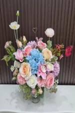 แจกันดอกไม้ประดิษฐ์