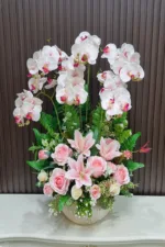 กระถางดอกไม้ประดิษฐ์