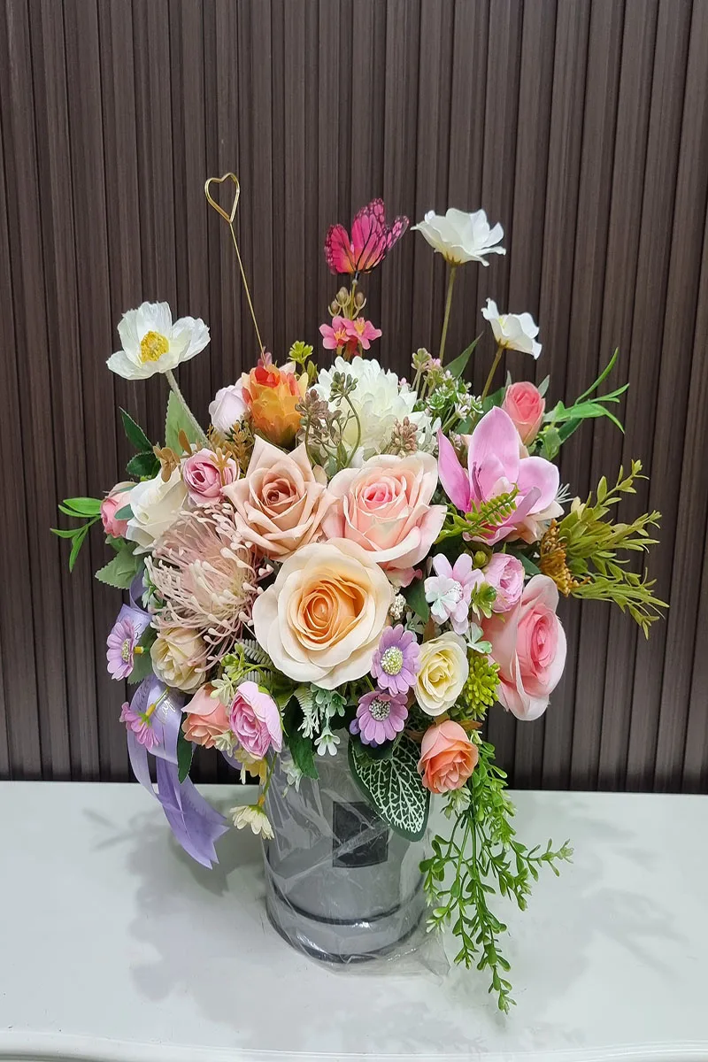 แจกันดอกไม้ประดิษฐ์แบบกล่อง แจกันดอกไม้ประดิษฐ์