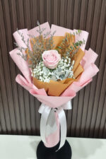 ดอกกุหลาบชมพู