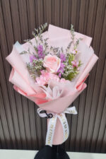 ดอกไม้ปลอม