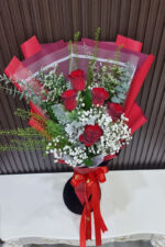 ดอกกุหลาบแดง5ดอก