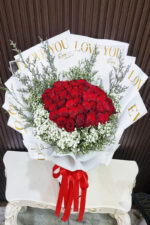 ช่อดอกกุหลาบแดง30ดอก