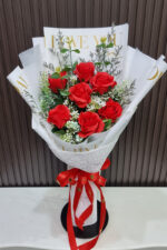 ดอกไม้ปลอม