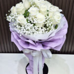 ดอกกุหลาบขาว18ดอก