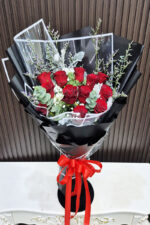 ดอกกุหลาบแดง12ดอก