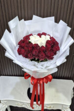 ดอกกุหลาบแดง30ดอก